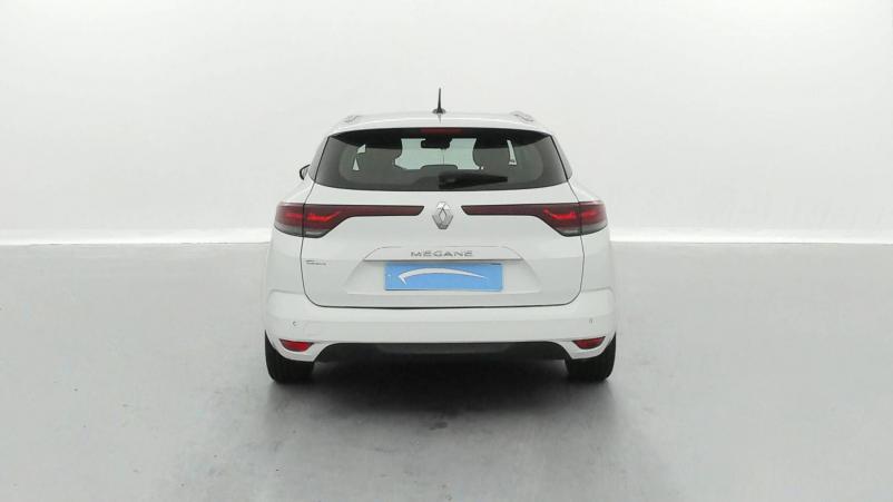 Vente en ligne Renault Megane 4 Estate Mégane IV Estate Blue dCi 115 au prix de 11 990 €