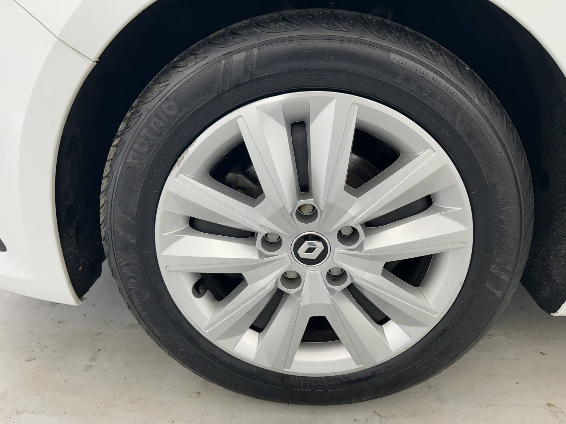 Vente en ligne Renault Megane 4 Mégane IV Berline Blue dCi 115 - 21N au prix de 16 990 €