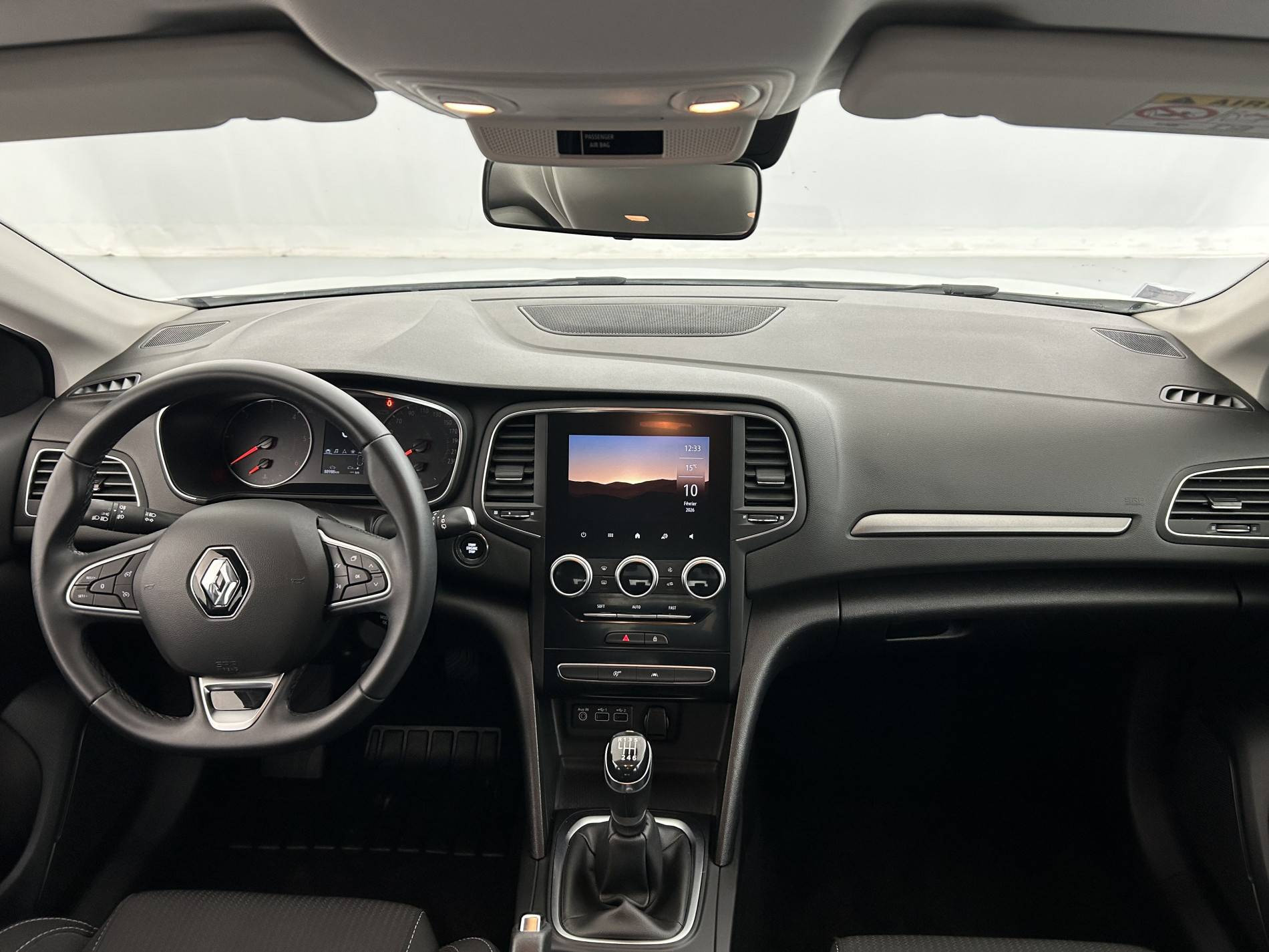 Vente en ligne Renault Megane 4 Mégane IV Berline Blue dCi 115 - 21N au prix de 16 990 €