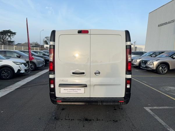 Vente en ligne Nissan NV300 Fourgon  L1H1 2T8 1.6 DCI 125 S/S au prix de 18 990 €