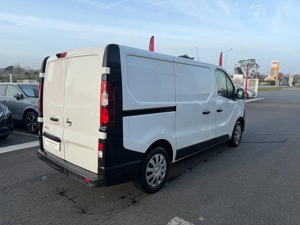 Vente en ligne Nissan NV300 Fourgon  L1H1 2T8 1.6 DCI 125 S/S au prix de 18 990 €