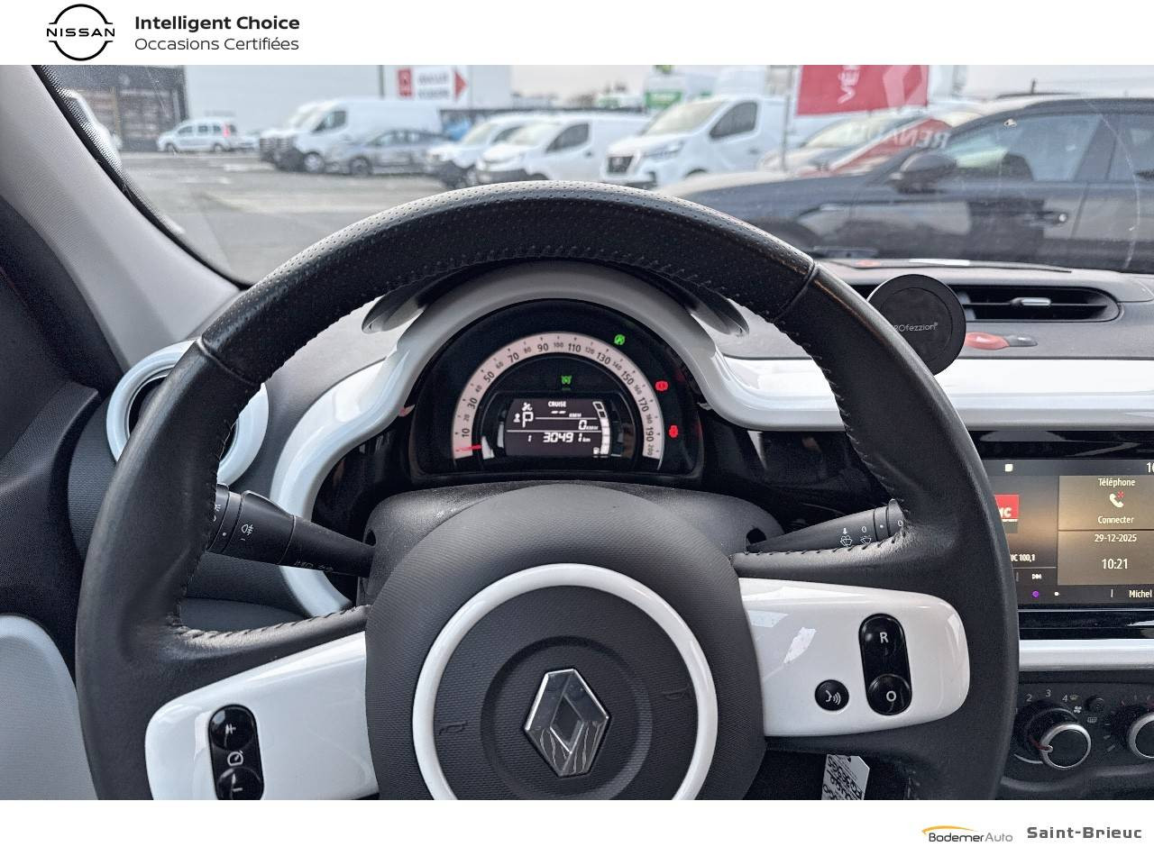 Vente en ligne Renault Twingo 3  TCe 95 EDC au prix de 13 490 €