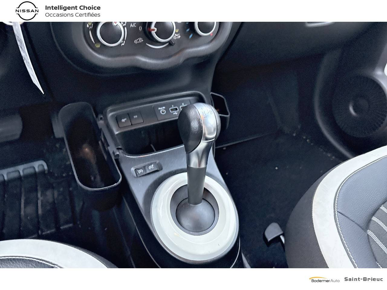 Vente en ligne Renault Twingo 3  TCe 95 EDC au prix de 13 490 €