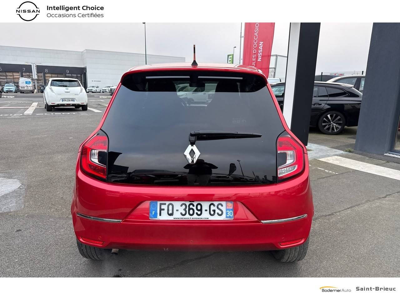 Vente en ligne Renault Twingo 3  TCe 95 EDC au prix de 13 490 €