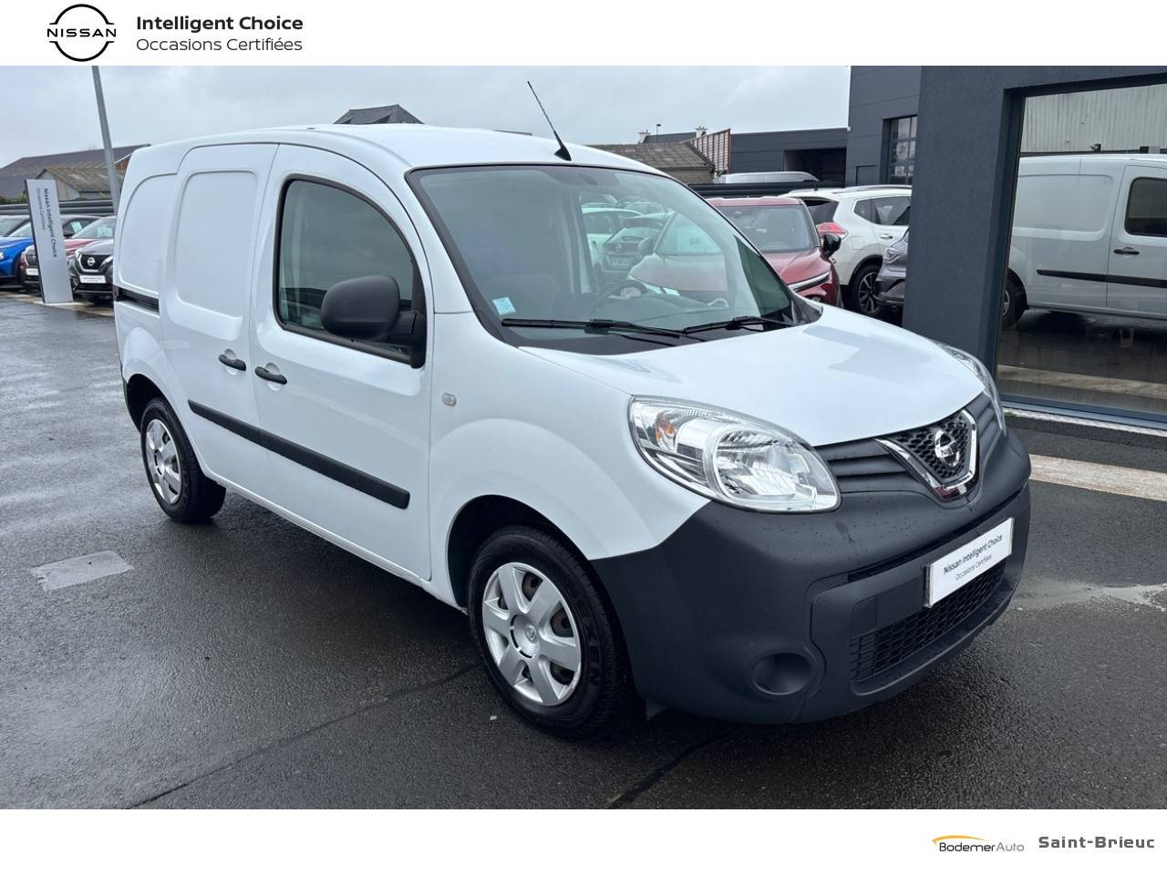 Vente en ligne Nissan NV250 L1 NV250 DCI 95 au prix de 13 990 €