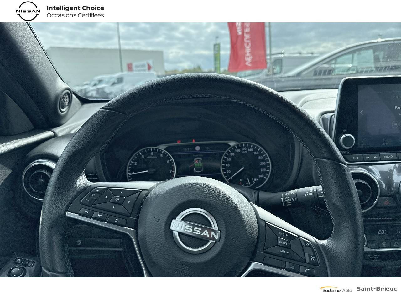 Vente en ligne Nissan Juke F16A SHADOW DIG-T 114 au prix de 18 990 €