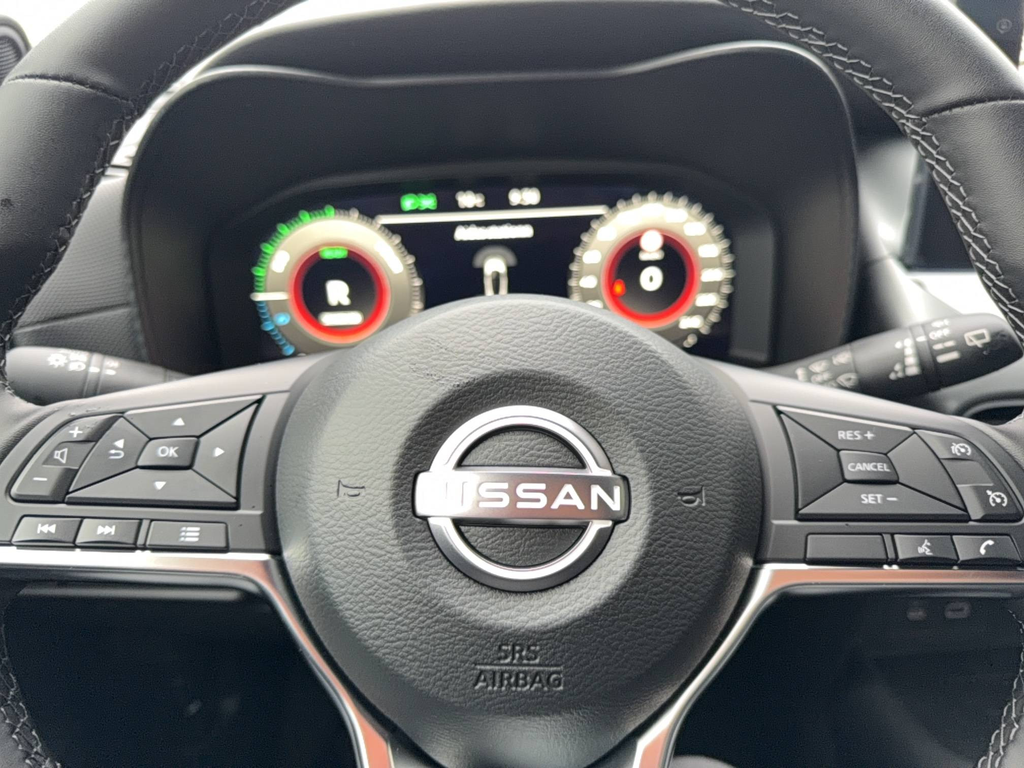 Vente en ligne Nissan Juke  HYBRID 143 au prix de 28 990 €