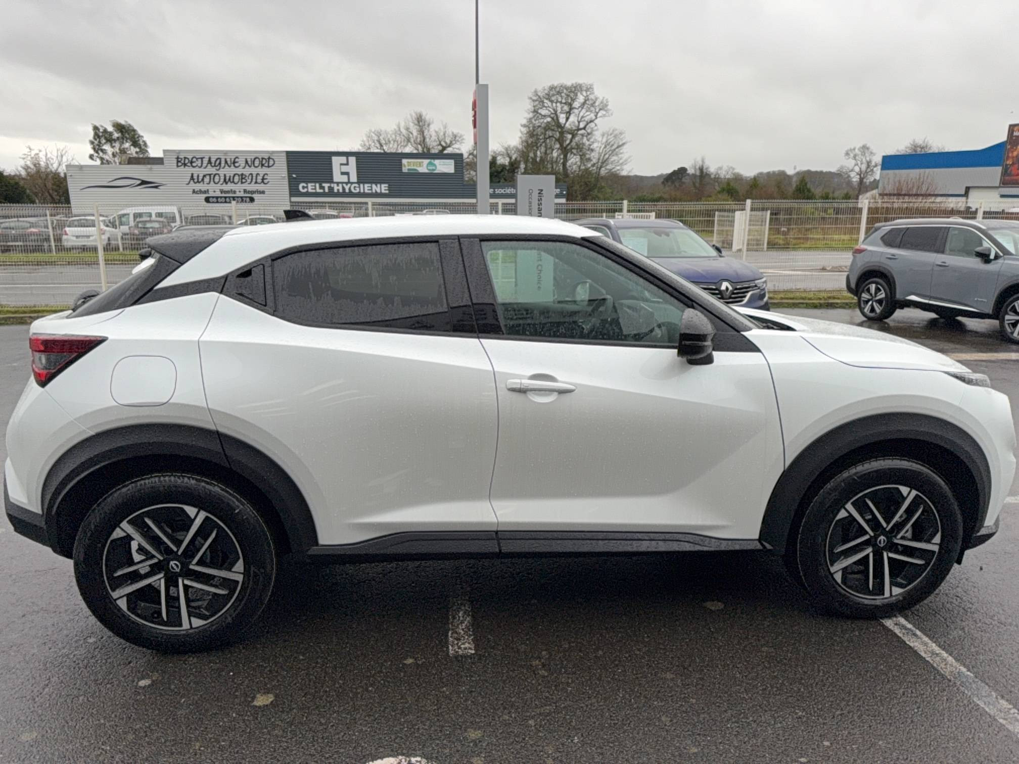 Vente en ligne Nissan Juke  HYBRID 143 au prix de 28 990 €