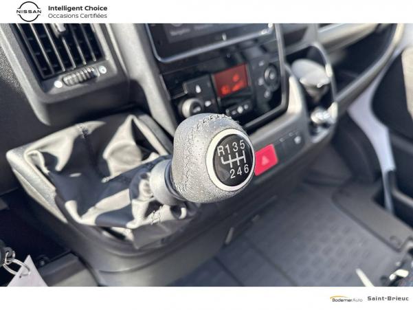Vente en ligne Peugeot Boxer Fourgon BOXER TOLE 3.0 T L1H1 BLUEHDI 140 S&S BVM6 au prix de 22 990 €