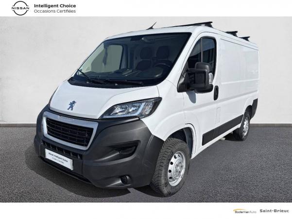 Vente en ligne Peugeot Boxer Fourgon BOXER TOLE 3.0 T L1H1 BLUEHDI 140 S&S BVM6 au prix de 22 990 €
