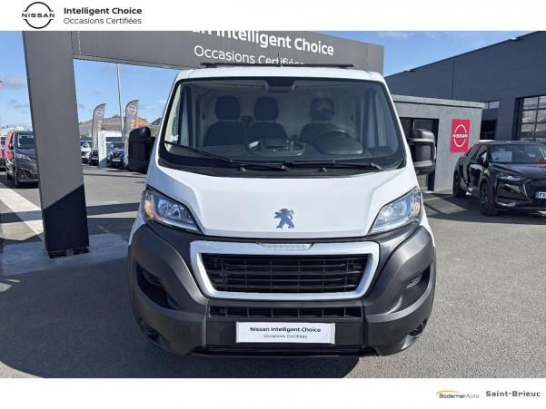 Vente en ligne Peugeot Boxer Fourgon BOXER TOLE 3.0 T L1H1 BLUEHDI 140 S&S BVM6 au prix de 22 990 €