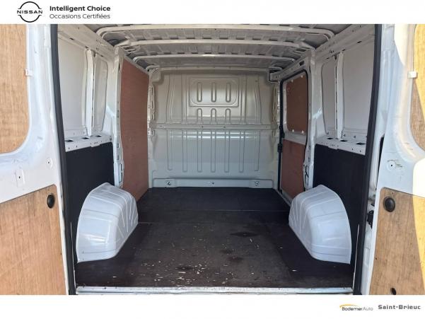 Vente en ligne Peugeot Boxer Fourgon BOXER TOLE 3.0 T L1H1 BLUEHDI 140 S&S BVM6 au prix de 22 990 €
