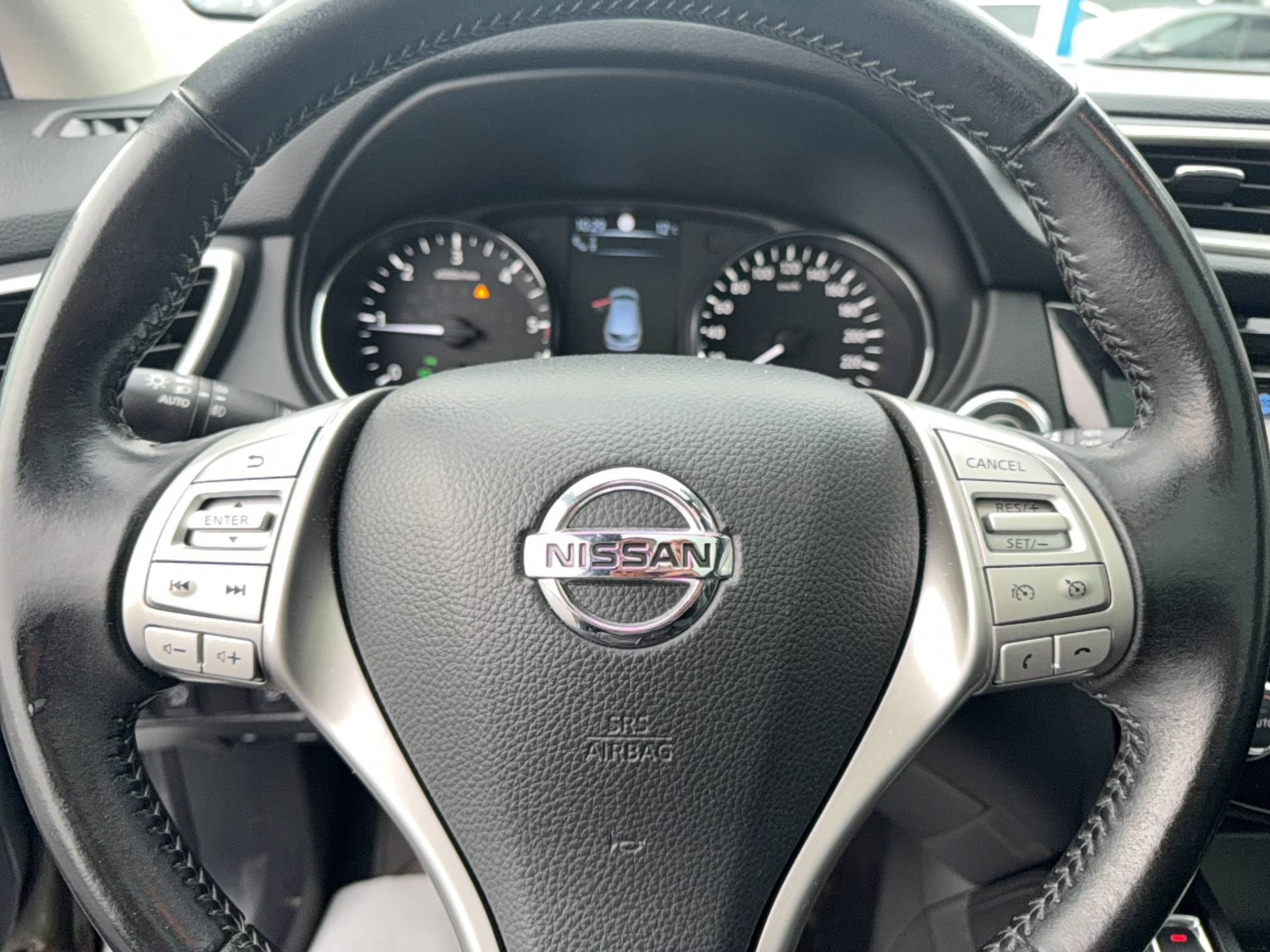 Vente en ligne Nissan Qashqai  1.6 dCi 130 au prix de 15 990 €