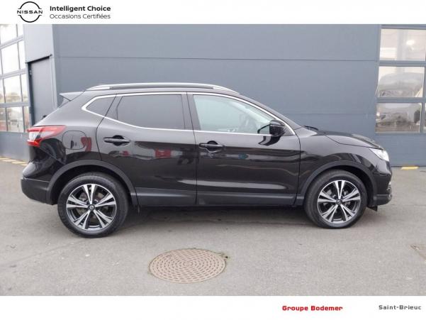 Vente en ligne Nissan Qashqai 2 Qashqai 1.7 dCi 150 au prix de 18 990 €