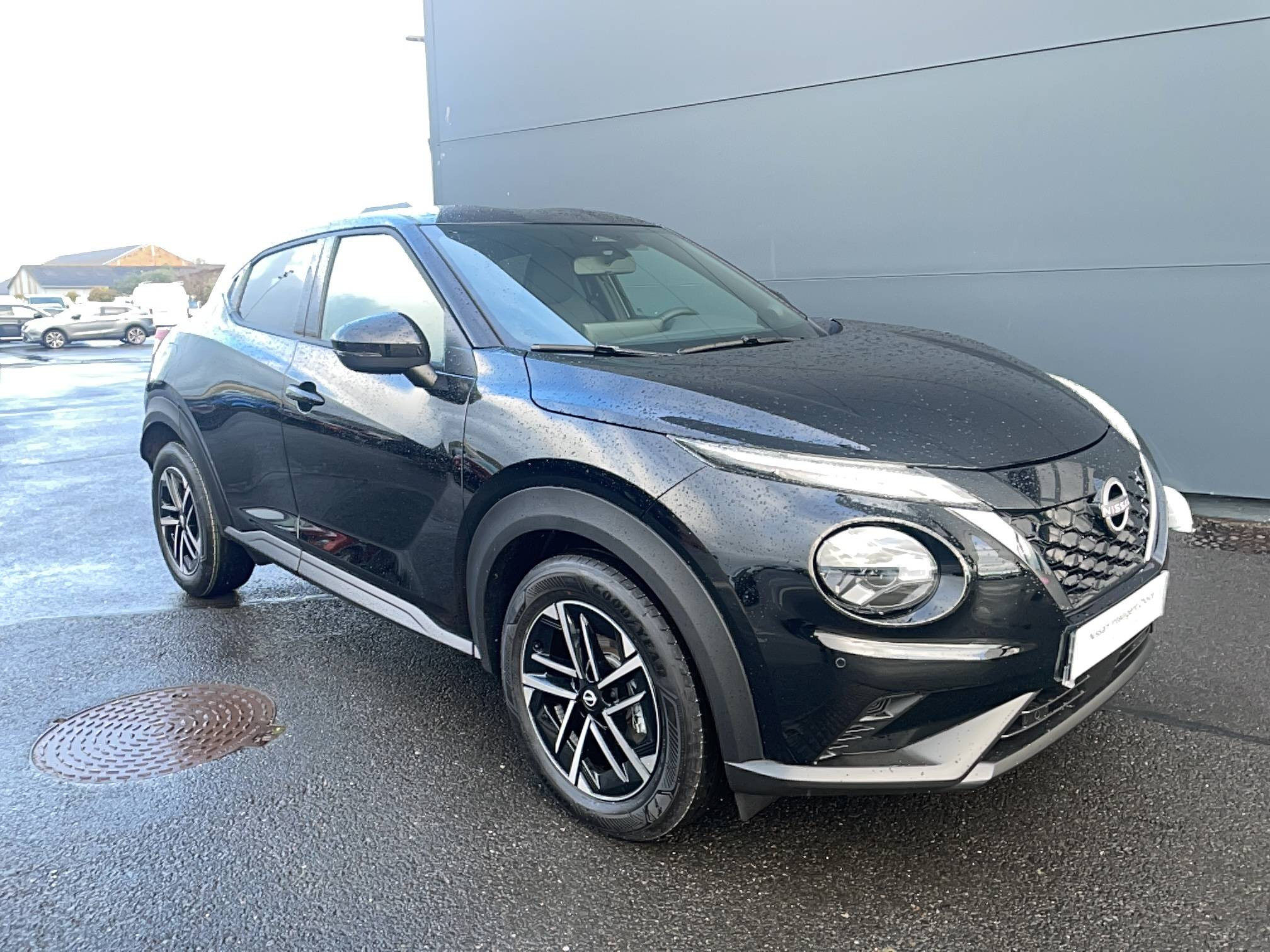 Vente en ligne Nissan Juke  HYBRID 143 au prix de 28 350 €