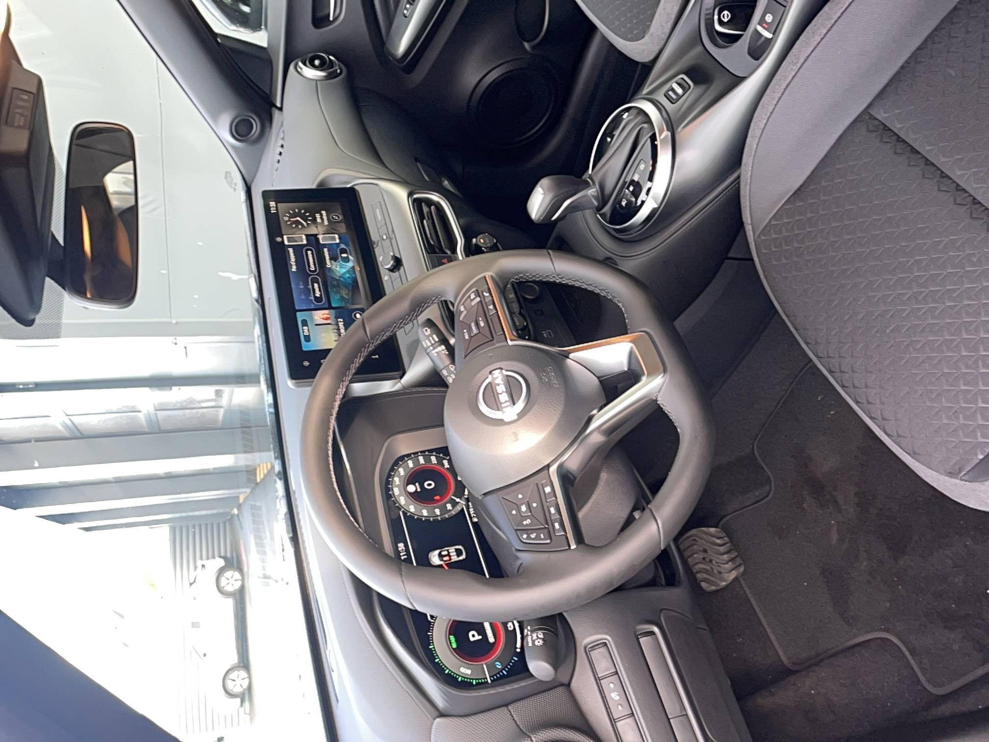 Vente en ligne Nissan Juke  HYBRID 143 au prix de 28 350 €