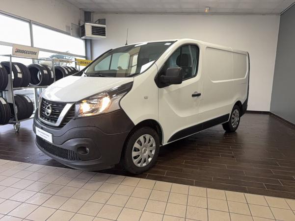 Vente en ligne Nissan NV300 Fourgon NV300 FOURGON L1H1 2T8 2.0 DCI 120 BVM au prix de 19 990 €