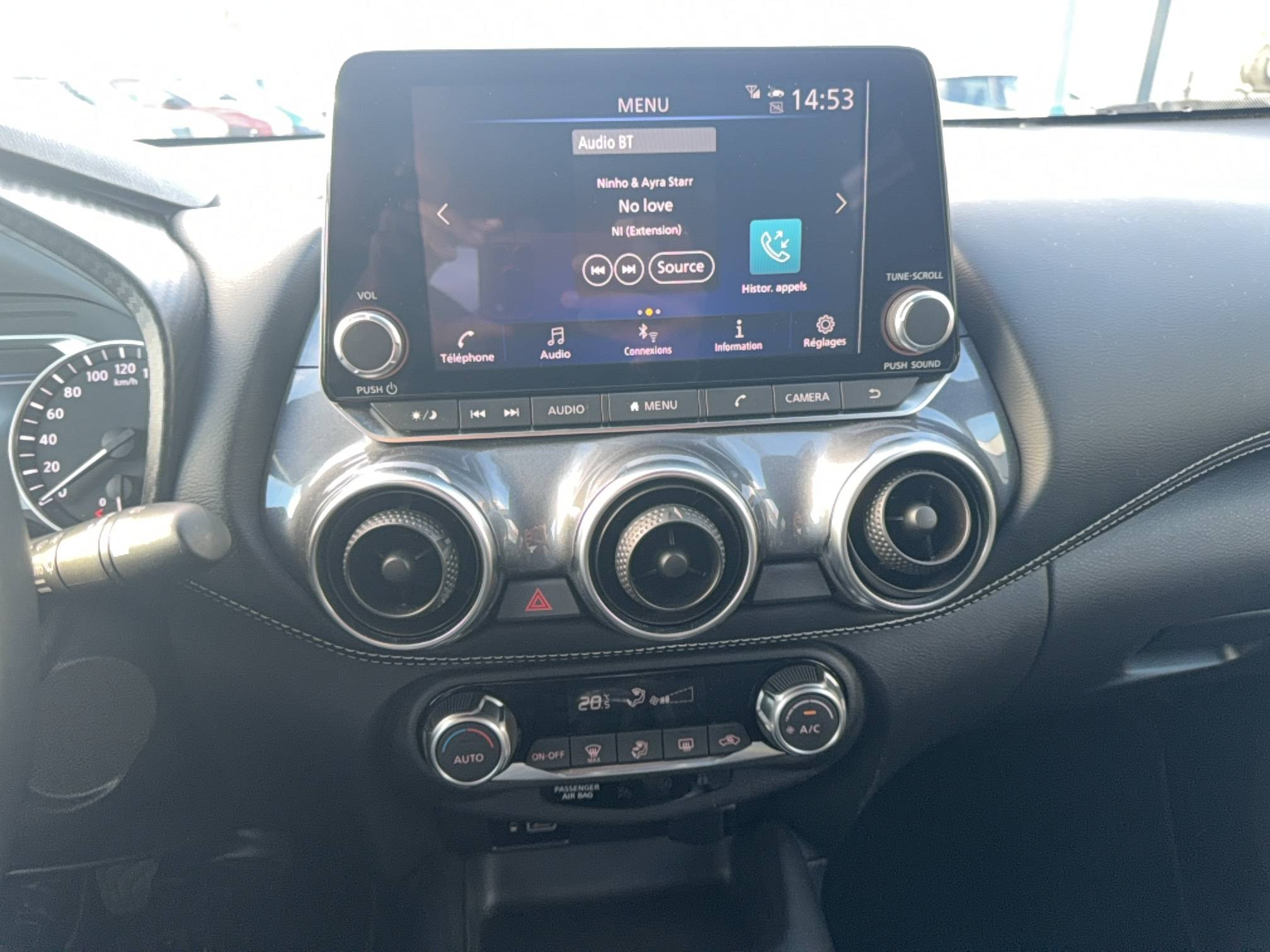 Vente en ligne Nissan Juke Juke DIG-T 114 au prix de 19 990 €