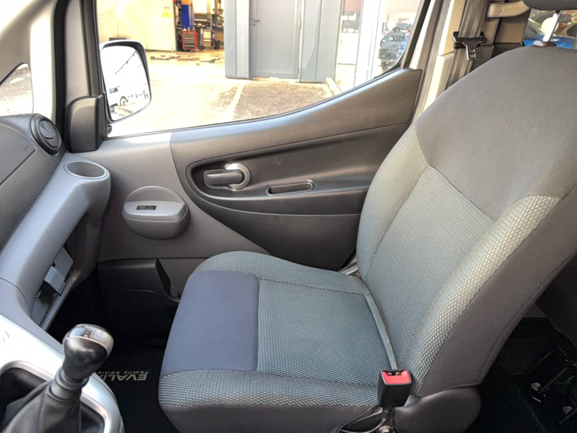 Vente en ligne Nissan NV200 Combi  1.5 dCi 110 au prix de 15 990 €