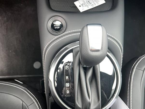 Vente en ligne Nissan Juke  HYBRID 143 au prix de 29 750 €