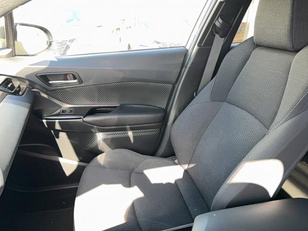 Vente en ligne Toyota C-HR C-HR Hybride 122h au prix de 17 990 €