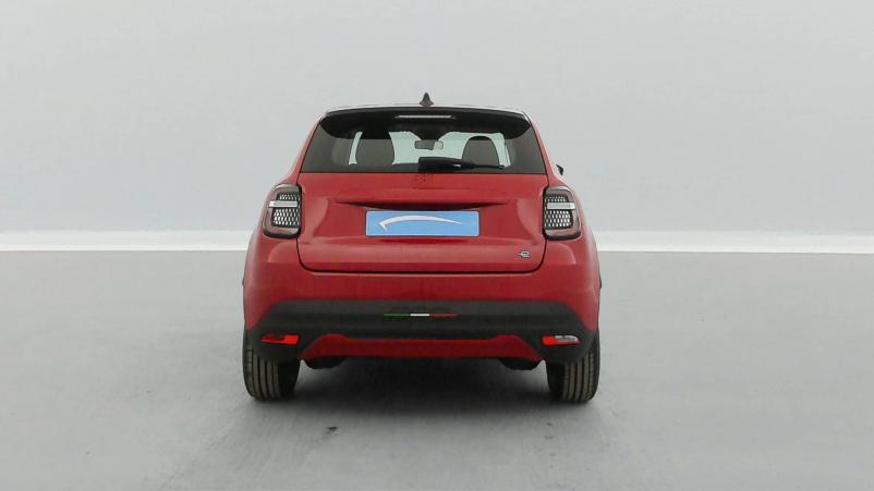 Vente en ligne Fiat 600e  54 kWh 156 ch au prix de 20 990 €