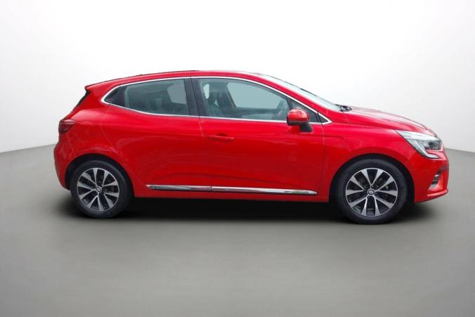 Vente en ligne Renault Clio 5 Clio E-Tech 140 - 21N au prix de 17 380 €