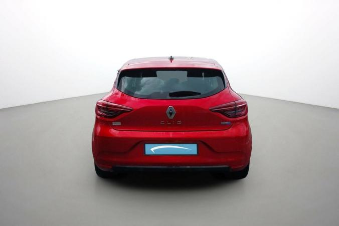 Vente en ligne Renault Clio 5 Clio E-Tech 140 - 21N au prix de 17 380 €