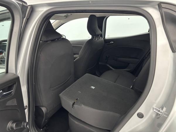 Vente en ligne Renault Clio 5 Clio Blue dCi 85 au prix de 11 670 €