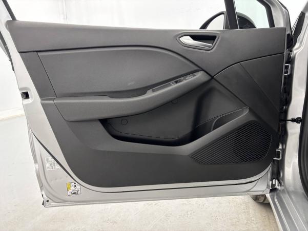 Vente en ligne Renault Clio 5 Clio TCe 90 au prix de 15 470 €