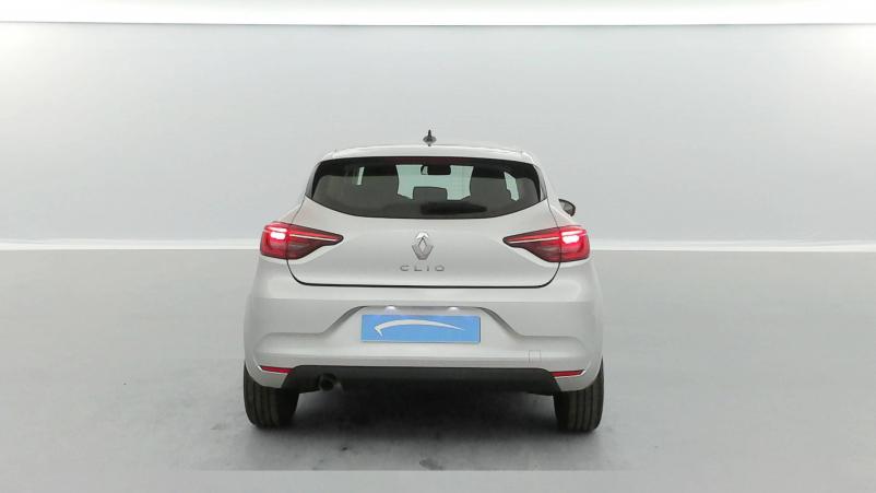 Vente en ligne Renault Clio 5 Clio TCe 90 au prix de 15 470 €