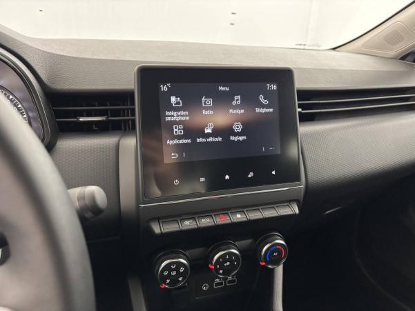 Vente en ligne Renault Clio 5 Clio TCe 90 au prix de 15 470 €