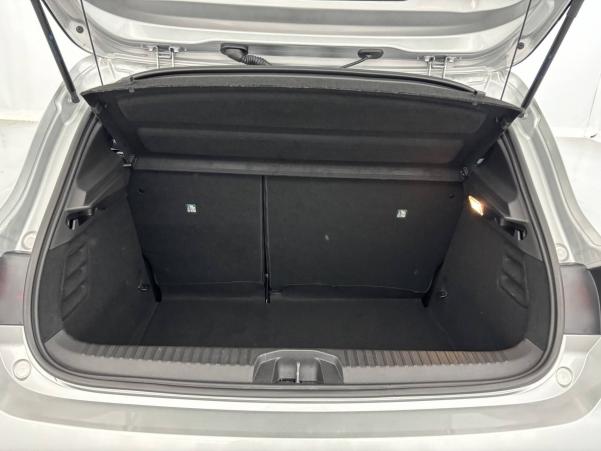 Vente en ligne Renault Clio 5 Clio TCe 90 au prix de 16 270 €