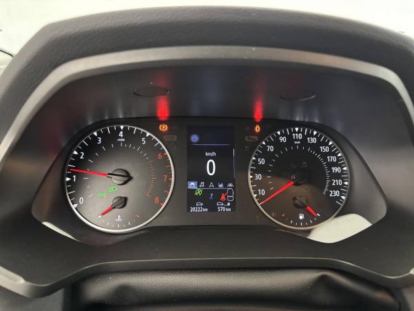 Vente en ligne Renault Clio 5 Clio TCe 90 au prix de 15 470 €