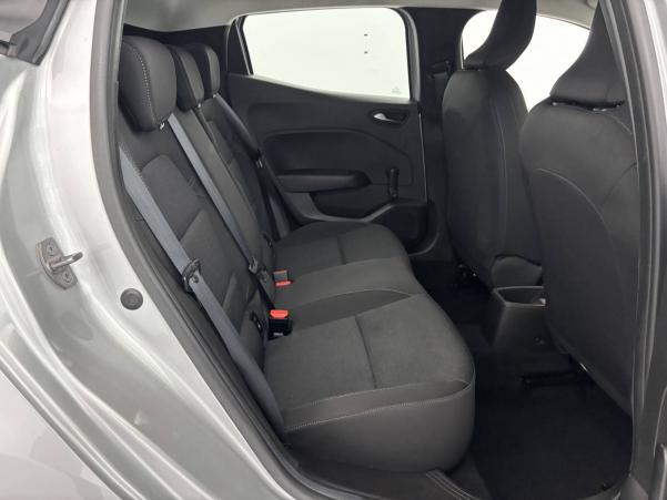 Vente en ligne Renault Clio 5 Clio TCe 90 au prix de 15 470 €