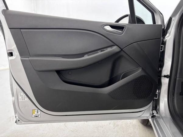 Vente en ligne Renault Clio 5 Clio TCe 90 au prix de 16 270 €