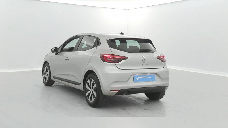 Vente en ligne Renault Clio 5 Clio TCe 90 au prix de 15 470 €