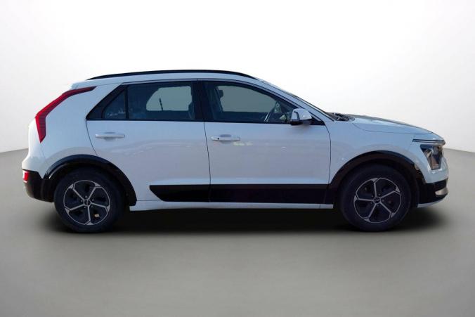 Vente en ligne Kia Niro  1.6 GDi 141 ch HEV DCT6 au prix de 24 490 €