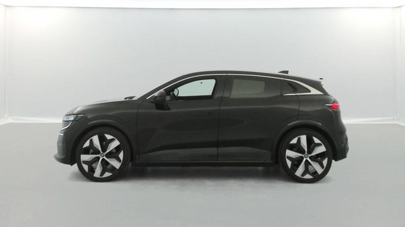Vente en ligne Renault Megane E-Tech  EV60 220 ch super charge au prix de 24 990 €
