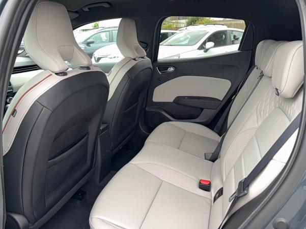 Vente en ligne Renault Clio 5 Clio TCe 130 EDC FAP au prix de 18 590 €