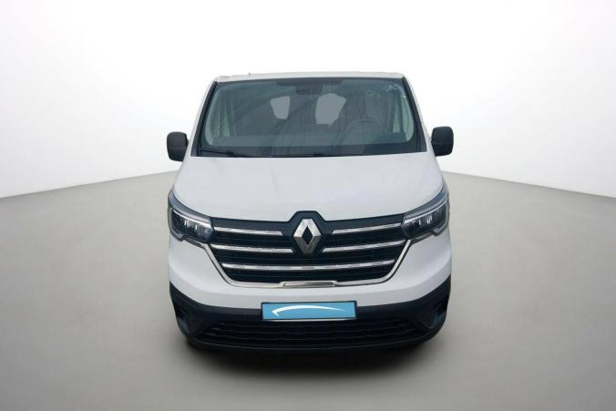 Vente en ligne Renault Trafic 3 Fourgon TRAFIC FGN L1H1 2800 KG BLUE DCI 130 au prix de 22 990 €