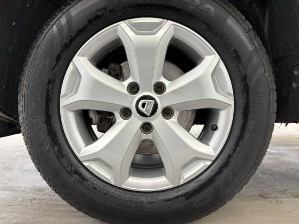 Vente en ligne Dacia Duster  Blue dCi 115 4x2 au prix de 16 490 €