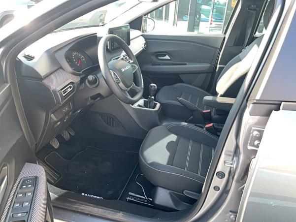 Vente en ligne Dacia Sandero  ECO-G 100 au prix de 15 900 €