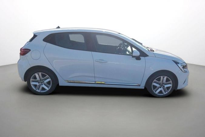 Vente en ligne Renault Clio 5 Clio Blue dCi 85 au prix de 12 570 €