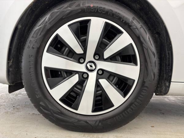 Vente en ligne Renault Clio 5 Clio TCe 90 au prix de 16 270 €