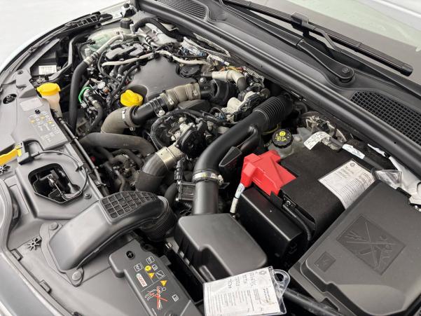 Vente en ligne Renault Clio 5 Clio Blue dCi 85 au prix de 12 770 €