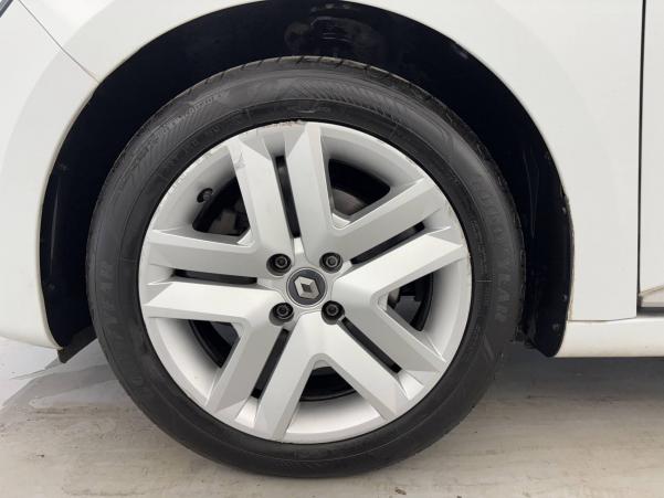 Vente en ligne Renault Clio 5 Clio Blue dCi 85 au prix de 12 770 €