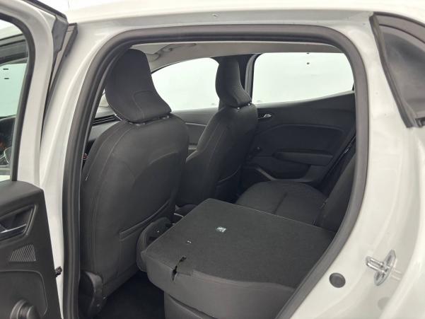 Vente en ligne Renault Clio 5 Clio Blue dCi 85 au prix de 12 770 €