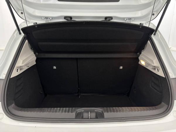 Vente en ligne Renault Clio 5 Clio Blue dCi 85 au prix de 12 770 €