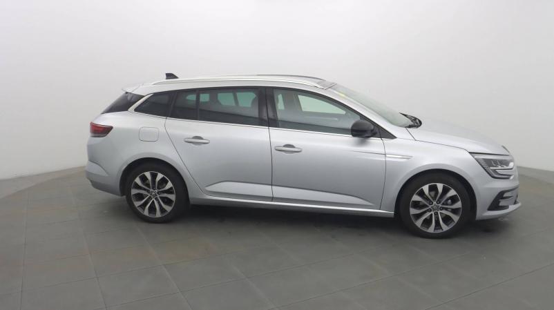 Vente en ligne Renault Megane 4 Estate  Blue dCi 115 EDC au prix de 25 480 €